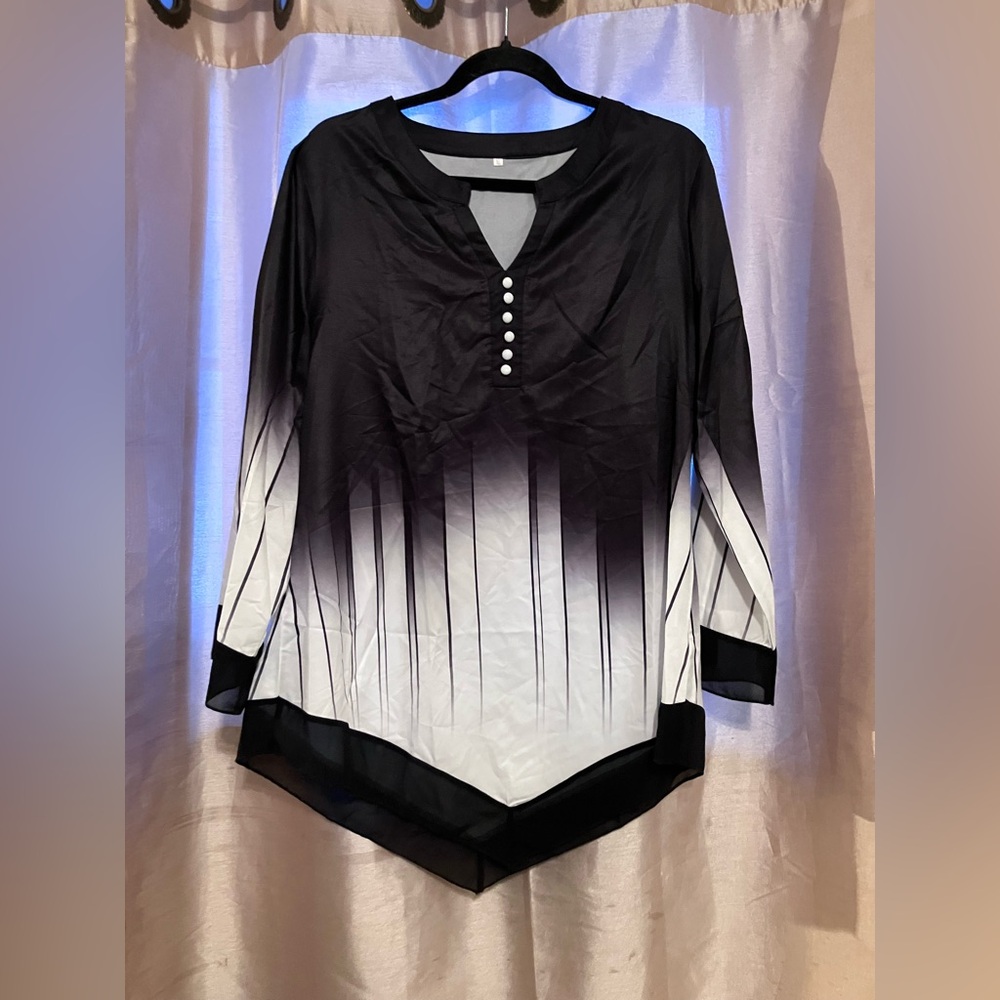 Elegant Black and White Gradient Women's Top